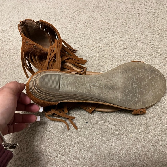 MINNETONKA SANDALS - Picture 3 of 3